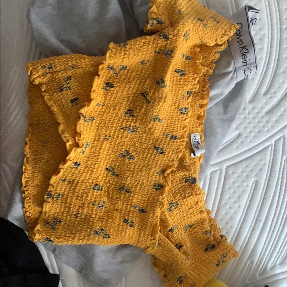 Hollis yet yellow off the shoulder top